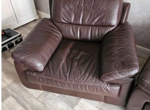 Meubles fauteuil en cuir marron