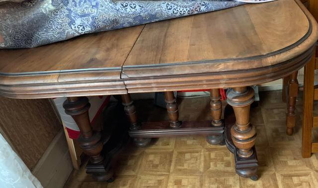 Meubles table de salle a manger