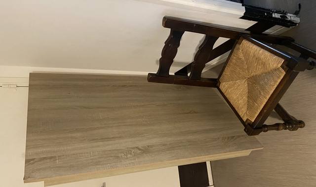 Meubles table et 6 chaises