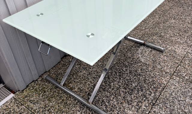 Meubles table à donner