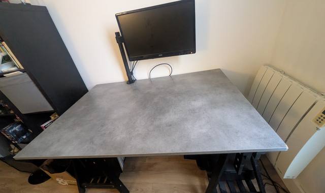 Meubles bureau bon état