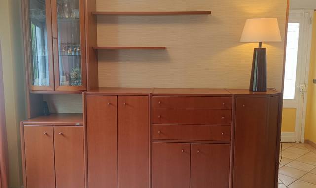 Meubles buffet et vitrine HULSTA