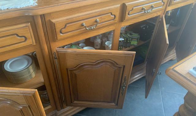 Meubles buffet chene bas en parfait etat