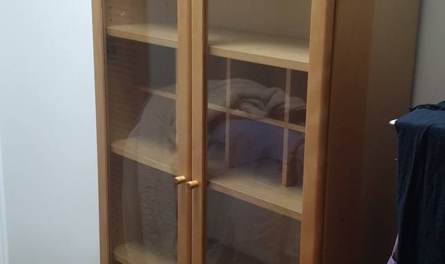 Meubles petite bibliotheque ikea avec compartiments cd/dvd