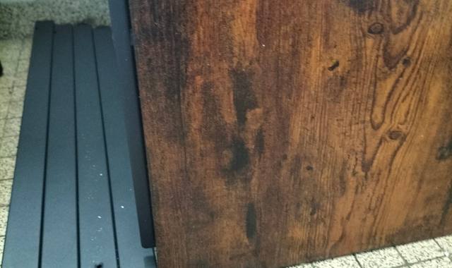 Meubles une table 80cmX80cm