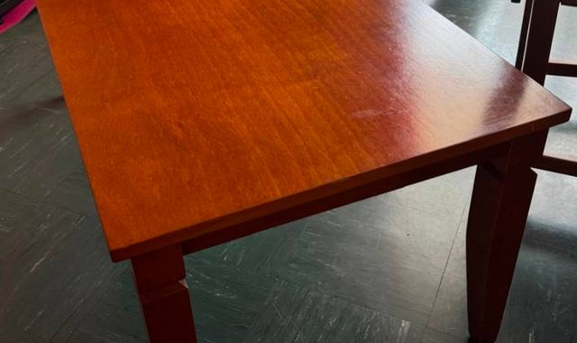 Meubles petite table