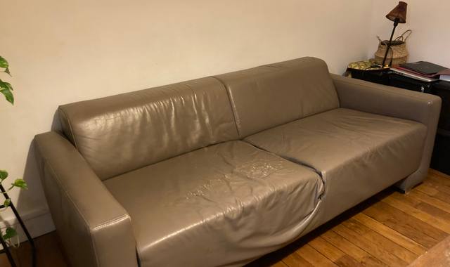 Meubles canapé 3 placés cuir gris