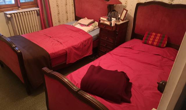 Mobilier 2 lits tapissier, sommiers matelats