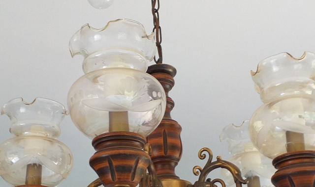 Mobilier lustres : 1 x 5 branches + 1 x 3 branches