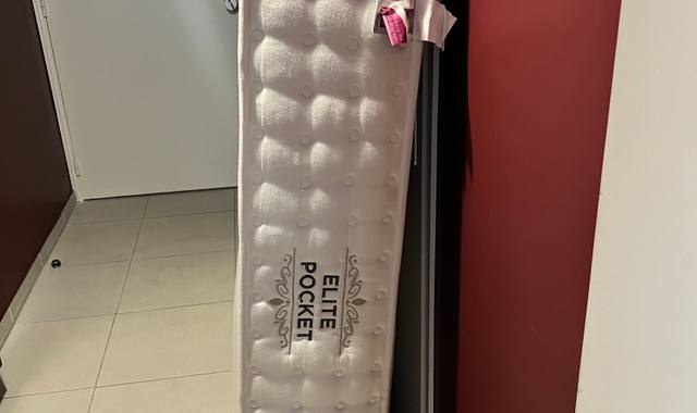 Mobilier matelas 160x200