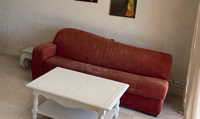 Mobilier canapé, trois places convertible