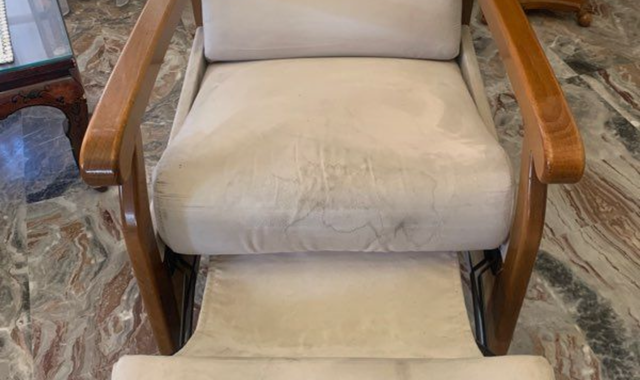 Mobilier fauteuil de repos mécanique