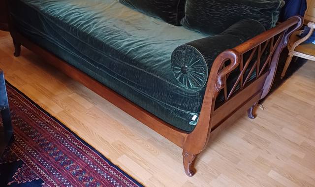 Mobilier banquette lit une place