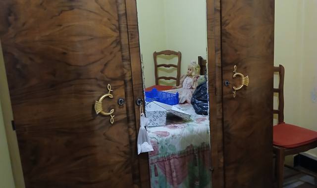 Mobilier armoire à miroir ancienne 3 portes