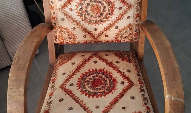 Mobilier fauteuil style oriental