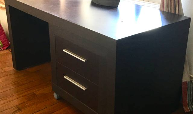 Mobilier Bureau avec caisson mobile sur roulettes, 2 tiroirs