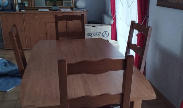 Mobilier table + chaises