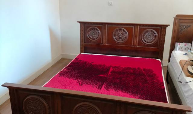 Mobilier  cadre de lit bois en 140