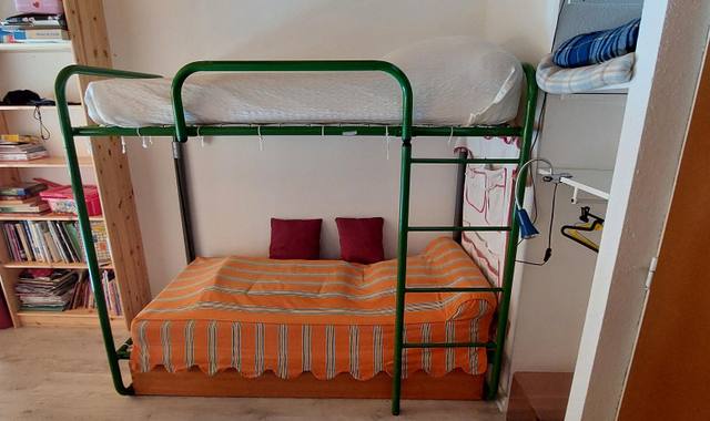 Mobilier lit double à deux étages