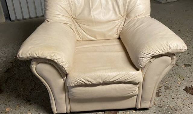 Mobilier fauteuil cuir