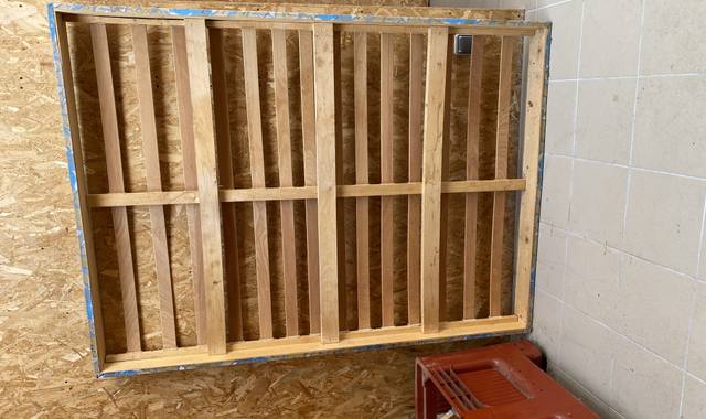 Mobilier sommier à lattes 140*90