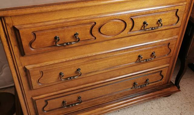 Mobilier plusieurs meubles