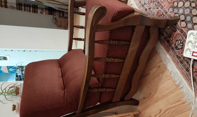 Mobilier 2 fauteuils anciens