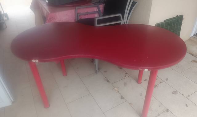 Mobilier 2 tables haricots et 8 pieds