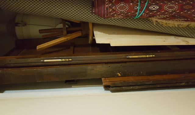 Mobilier armoire normande en chêne pour cause de déménagement