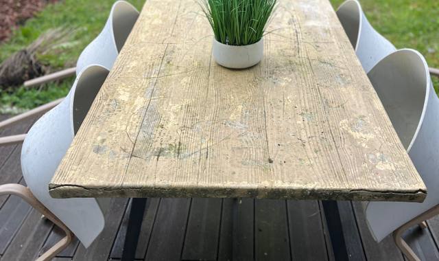 Mobilier belle Table extérieure plateau composite effet bois