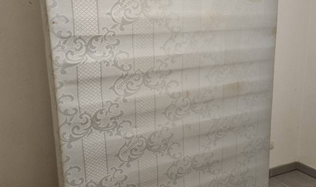 Mobilier sommier tapissier