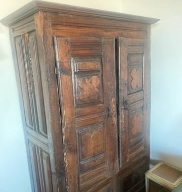 Mobilier armoire ancienne, bois massif,