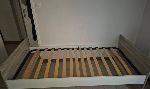 Mobilier deux lits a donner 190x97 et 200x100