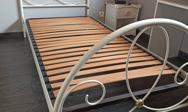 Mobilier lit + sommier
