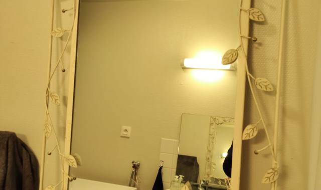 Mobilier miroir en metal