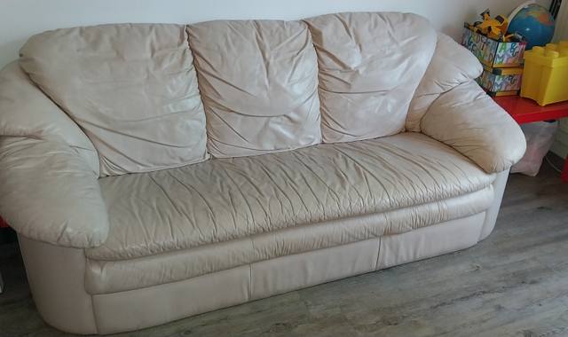 Mobilier canapé 3places en cuir