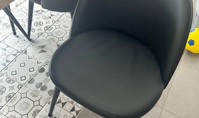 Mobilier chaises salle à manger
