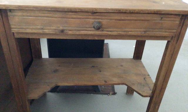 Mobilier petite console en bois