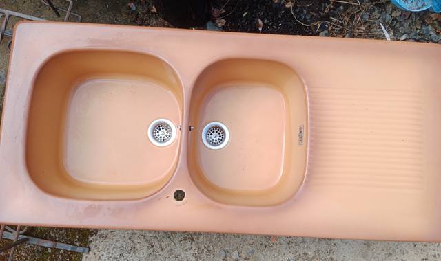 Mobilier évier en grès 2 bacs 1 égouttoir 112 x 51 x 20 (dimensions standard)