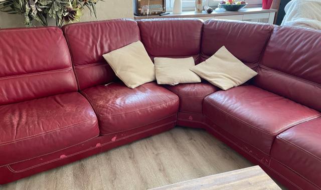 Mobilier canapé d'angle cuir