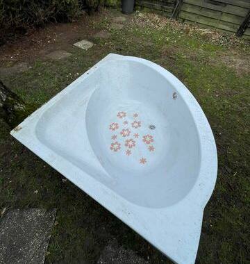 Mobilier baignoire d angle