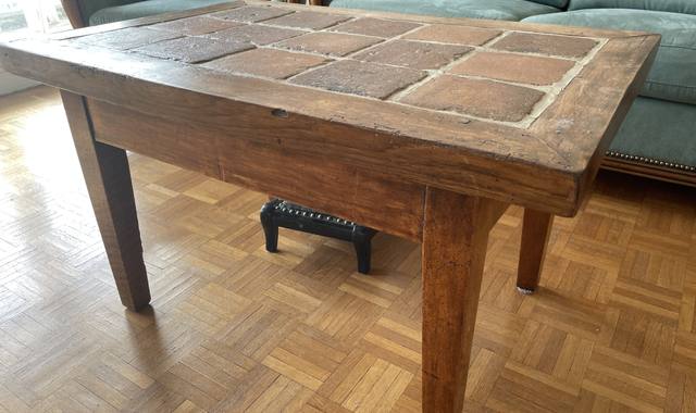 Mobilier petite table de salon