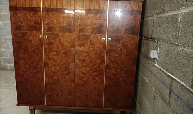 Mobilier armoire de chambre