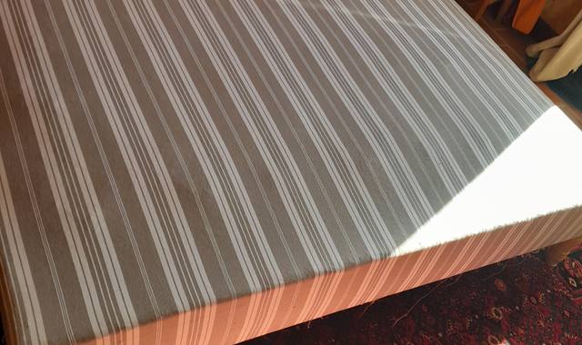 Mobilier sommier tapissier 160*200