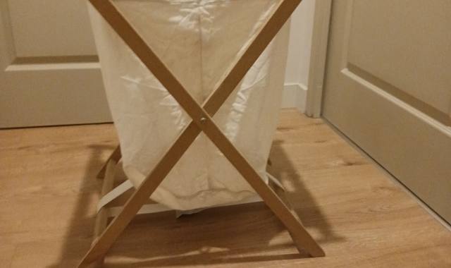 Mobilier panier à linge