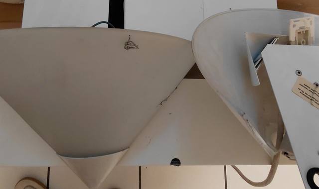 Mobilier 2 appliques murales