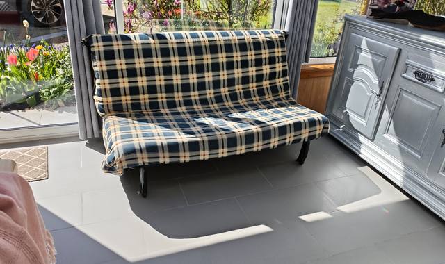 Mobilier canapé b.z