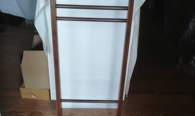 Mobilier valet de nuit