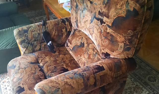 Mobilier fauteuil électrique