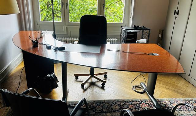Mobilier bureau en bon état